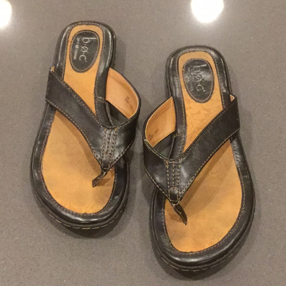b.o.c. Born Black Flip flops